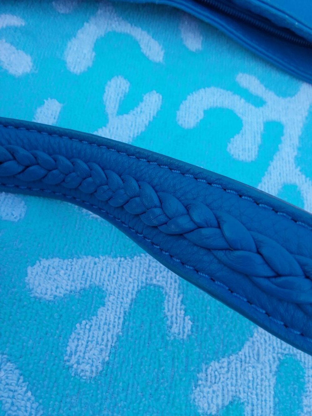 2015 HADAKI BLUE LEATHER HOBO BAG - Picture 11 of 16